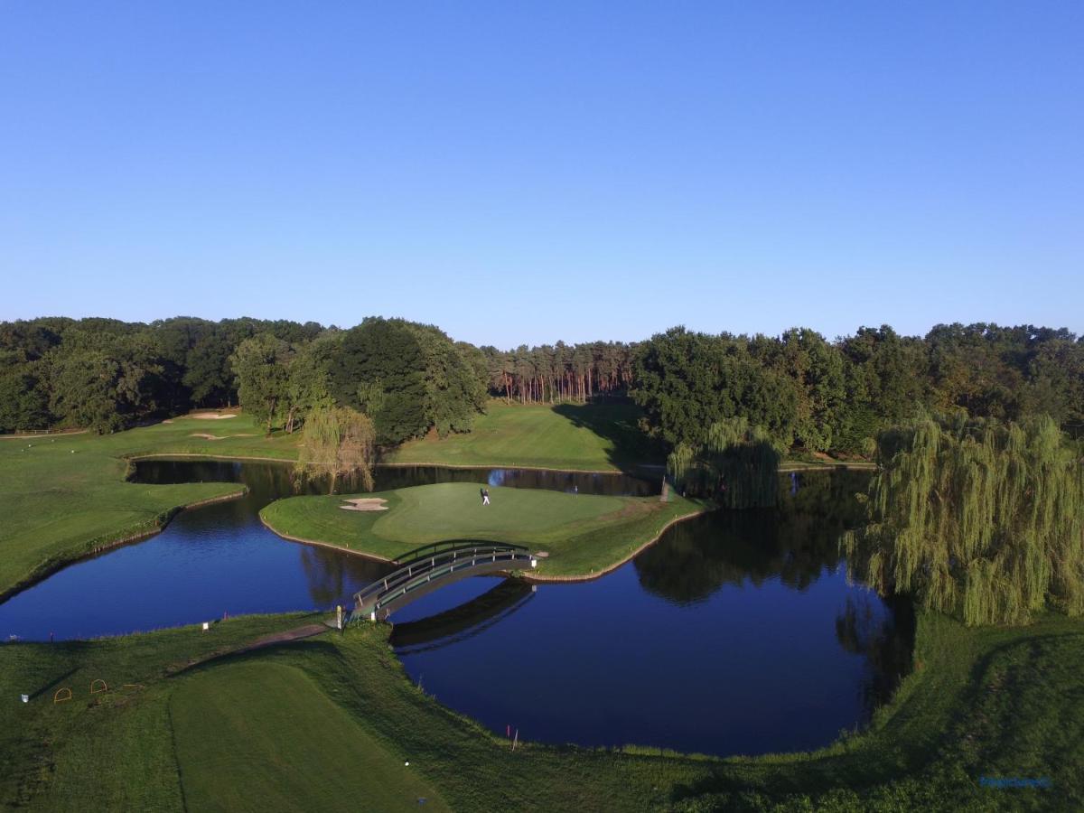 Golf Hotel Castelconturbia Agrate Conturbia Exterior photo
